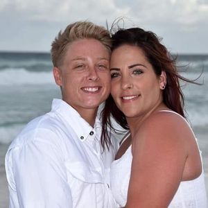 Meet your Posher, April